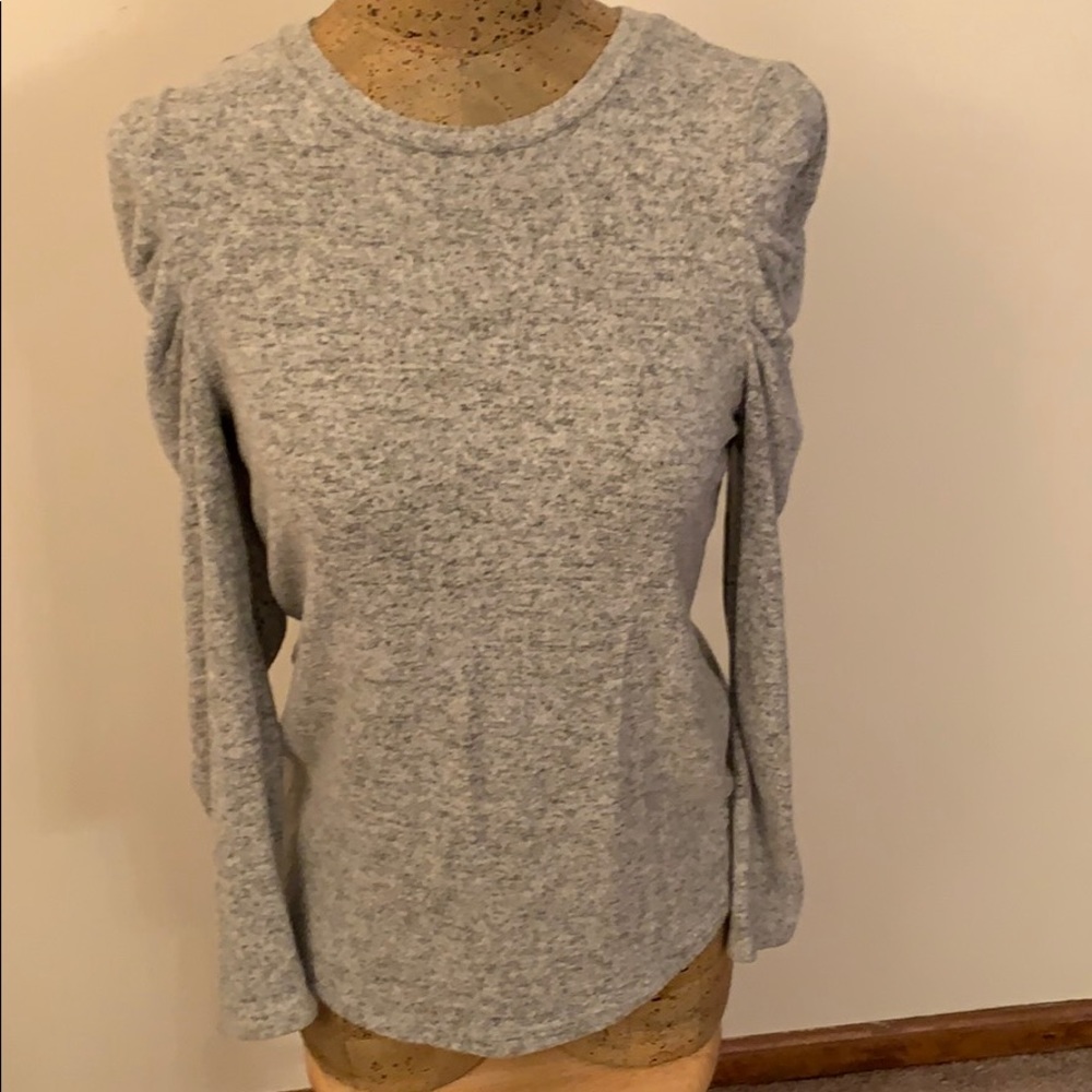 A new day puff sleeve
